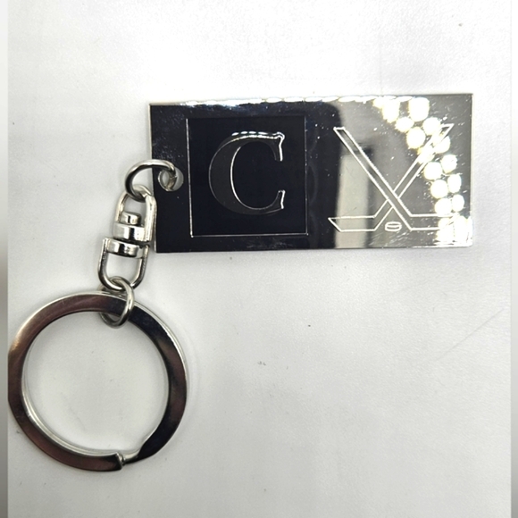 🆓️FREE ADD ON TO BUNDLE Keychain Initial A C D M Hockey Basketball NWOT - Picture 7 of 10